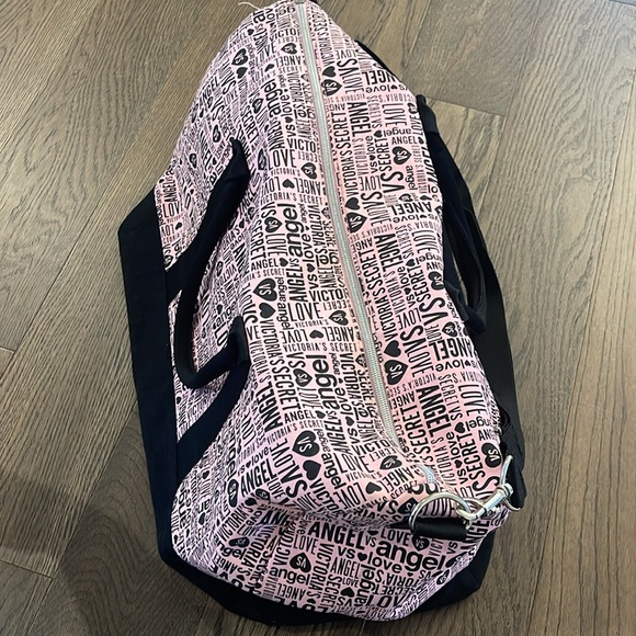 Victoria Secret Duffel Bag - Picture 5 of 7